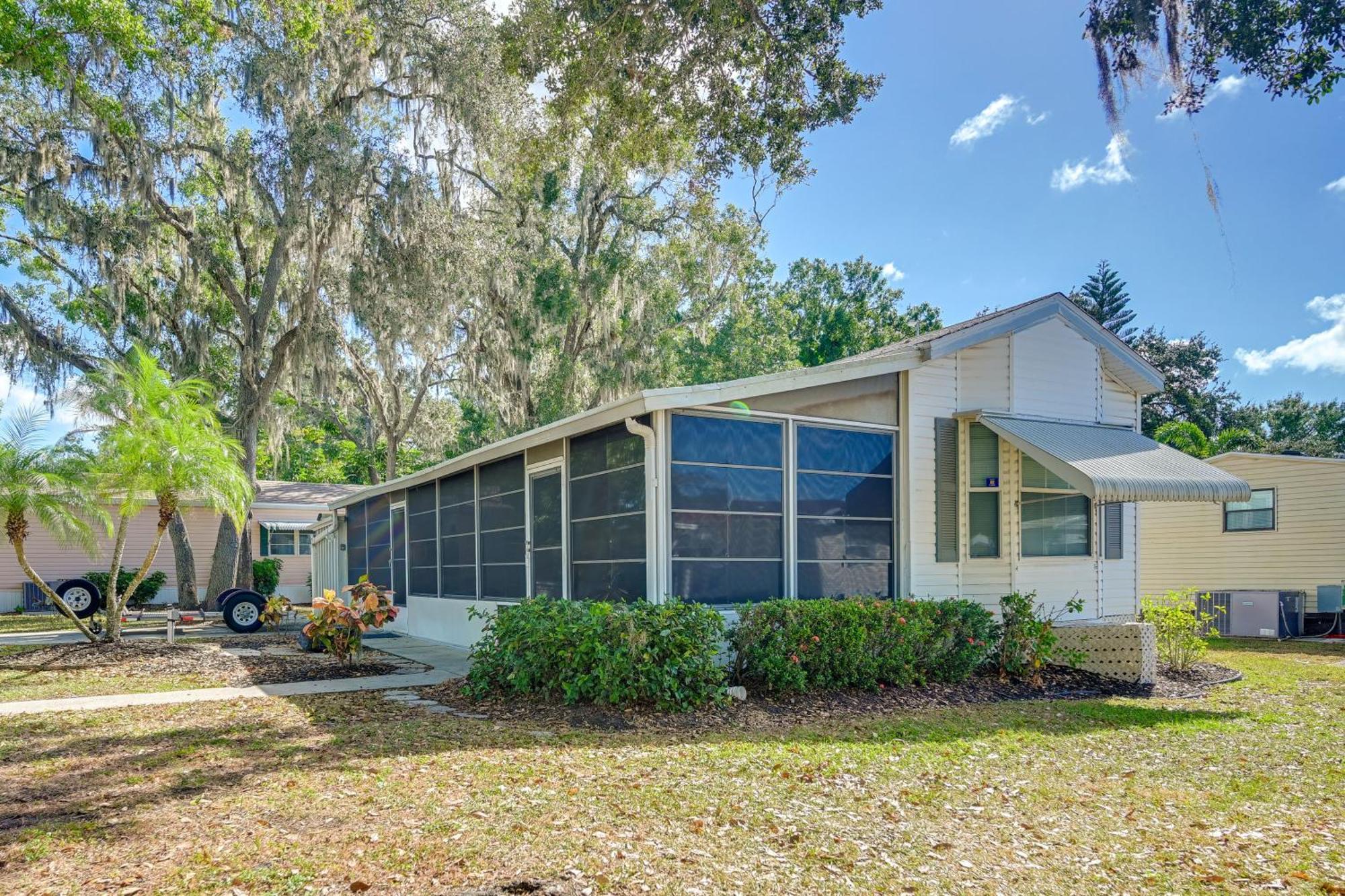 Bright Home Pool Access And Screened-In Porch! The Meadows Экстерьер фото